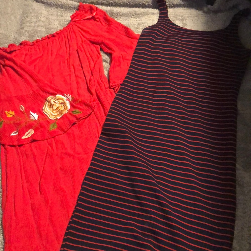 2 dresses, 1 red dress, 2 blue with red stripes.